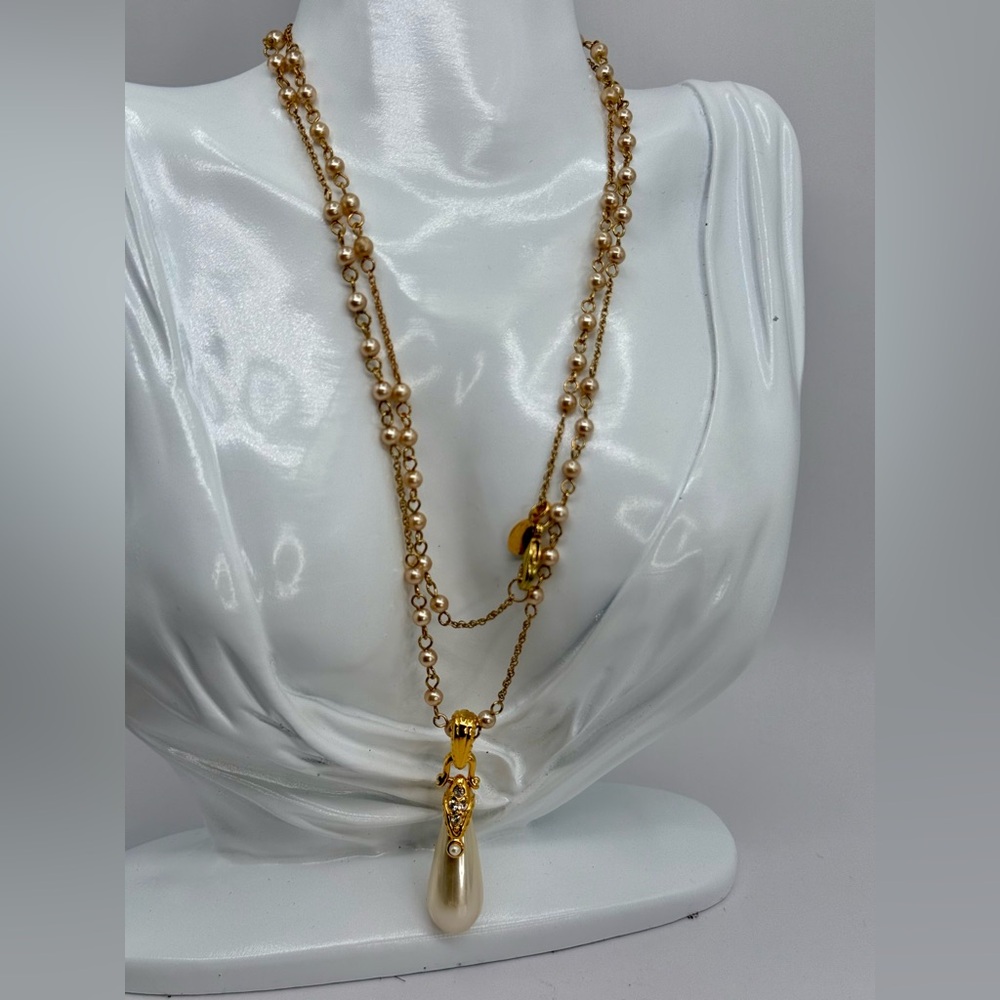 Vintage Nolan Miller Glamour Collection Gold Tone Faux Pearl Teardrop Necklace